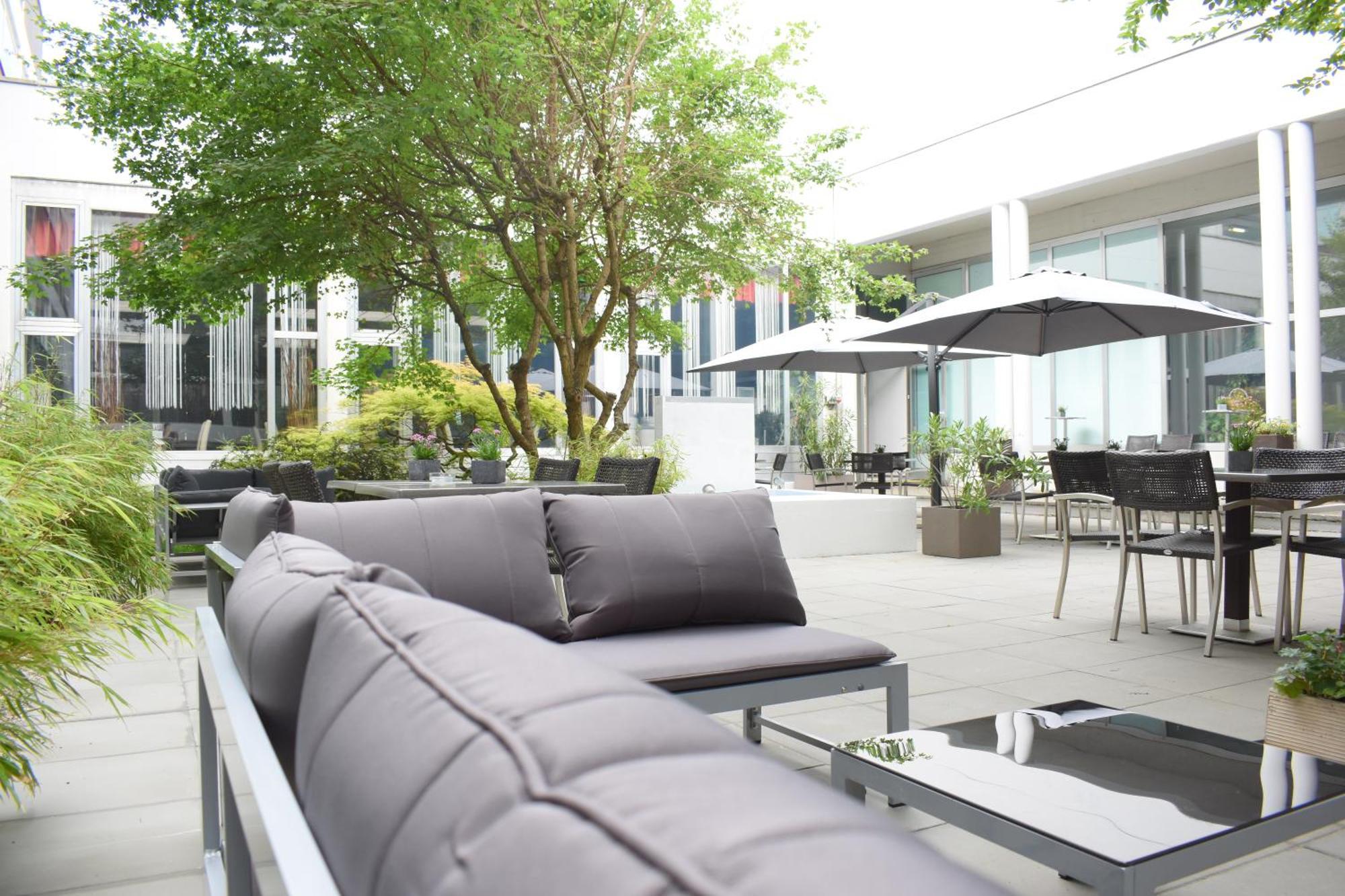 College Garden Hotel Bad Voeslau Zewnętrze zdjęcie